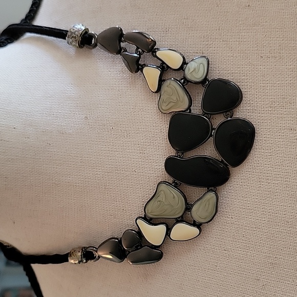 Enameled Stone Necklace - Picture 1 of 4